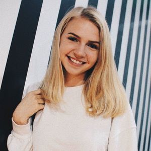 Meet your Posher, Emilee